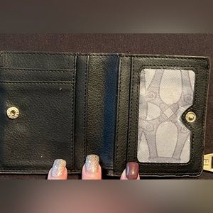 Slim, bifold, wallet with change purse, zipper on back, never used